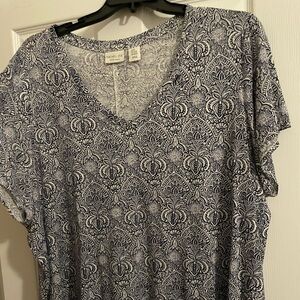 Rachel Zoe Plus 3X Navy & White Print V-Neck Knit Top, 100% Linen.